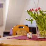 Hermeshof Und Biohaus تيتيسي نيوستادت