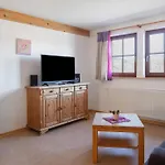 Hermeshof Und Biohaus * تيتيسي نيوستادت
